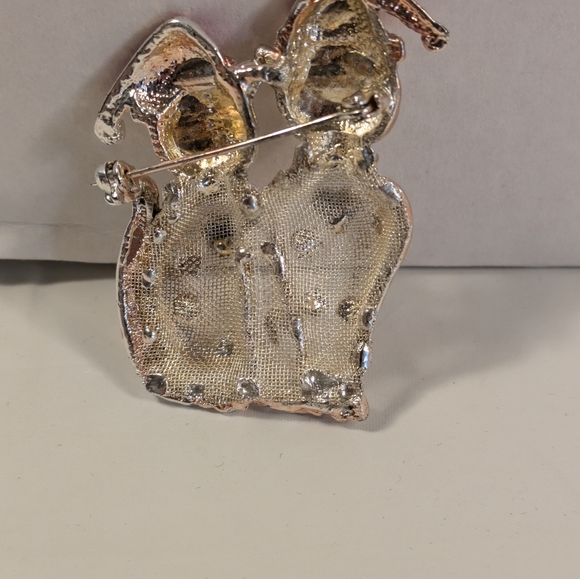 Christmas brooch Cats with Santa hats - Picture 3 of 5